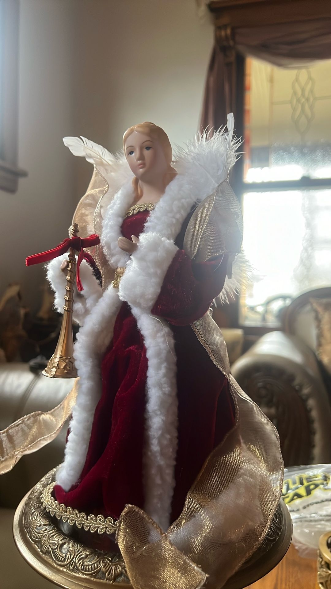 Beautiful 10-inch Tall Christmas Angel - photo 4