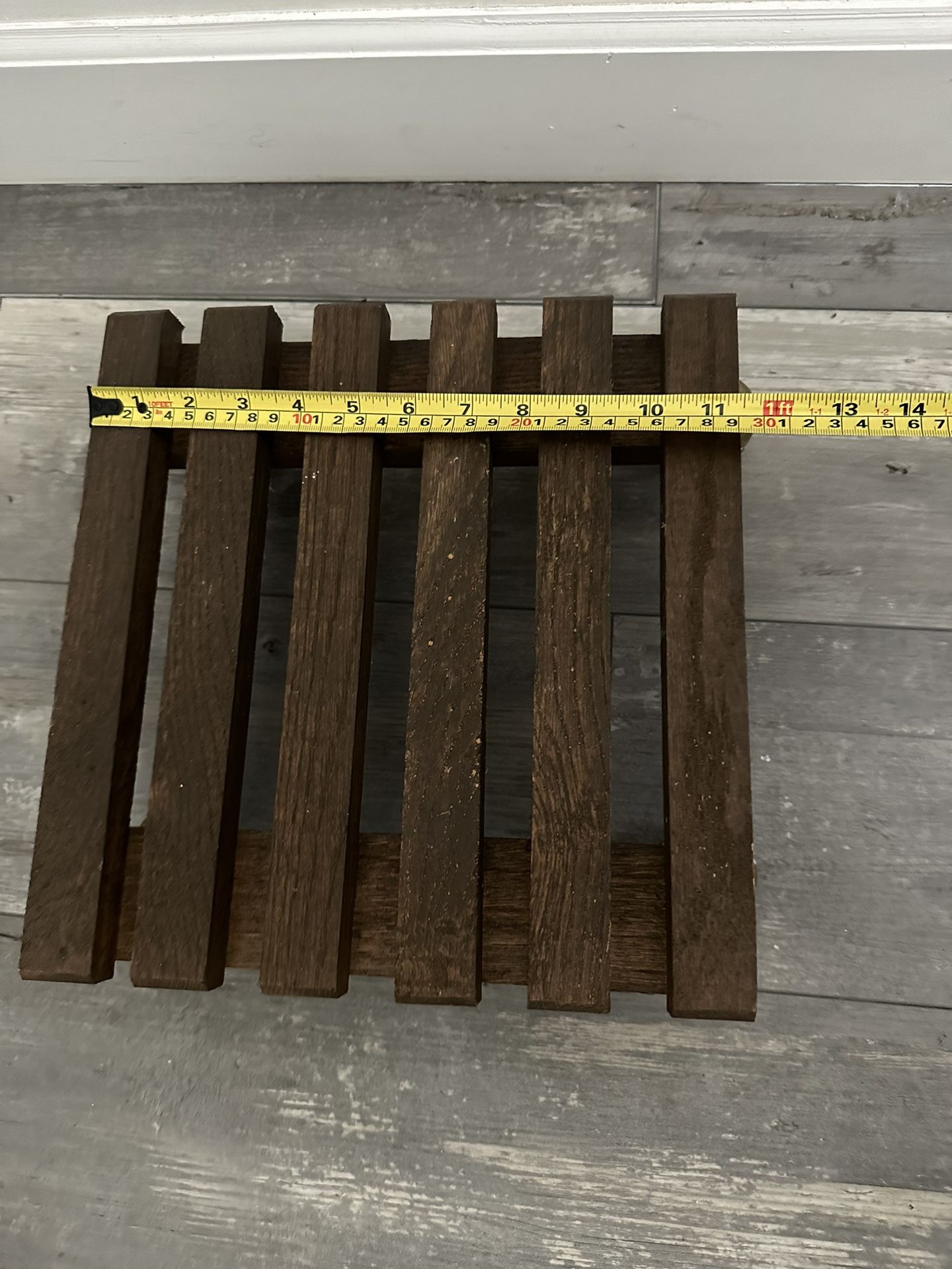 Wooden base with wheels - photo 3