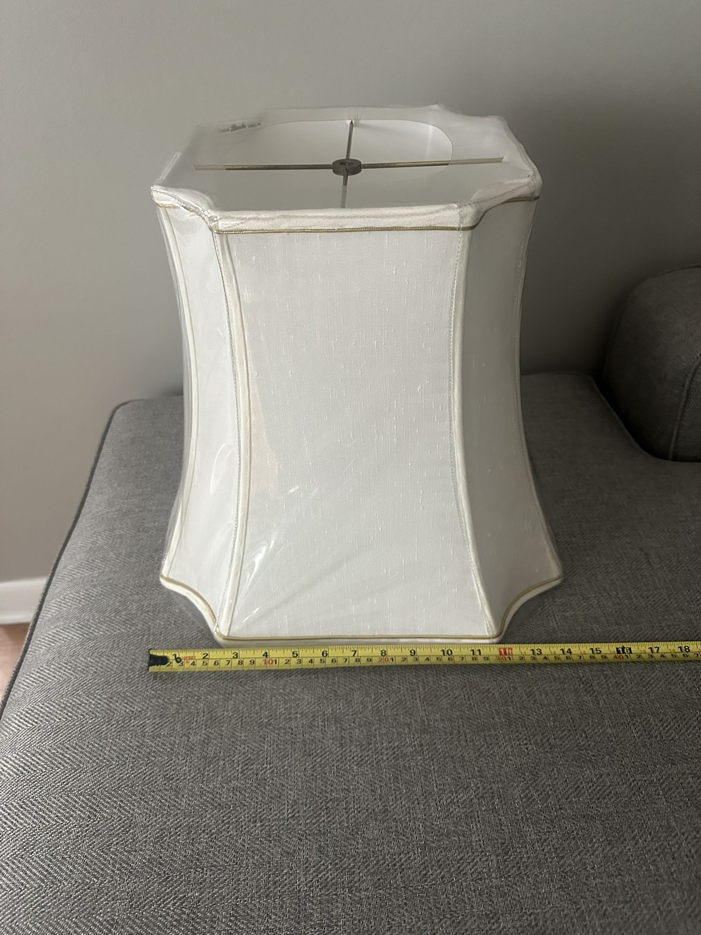 New Screen, Marble Base Lamp - photo 4