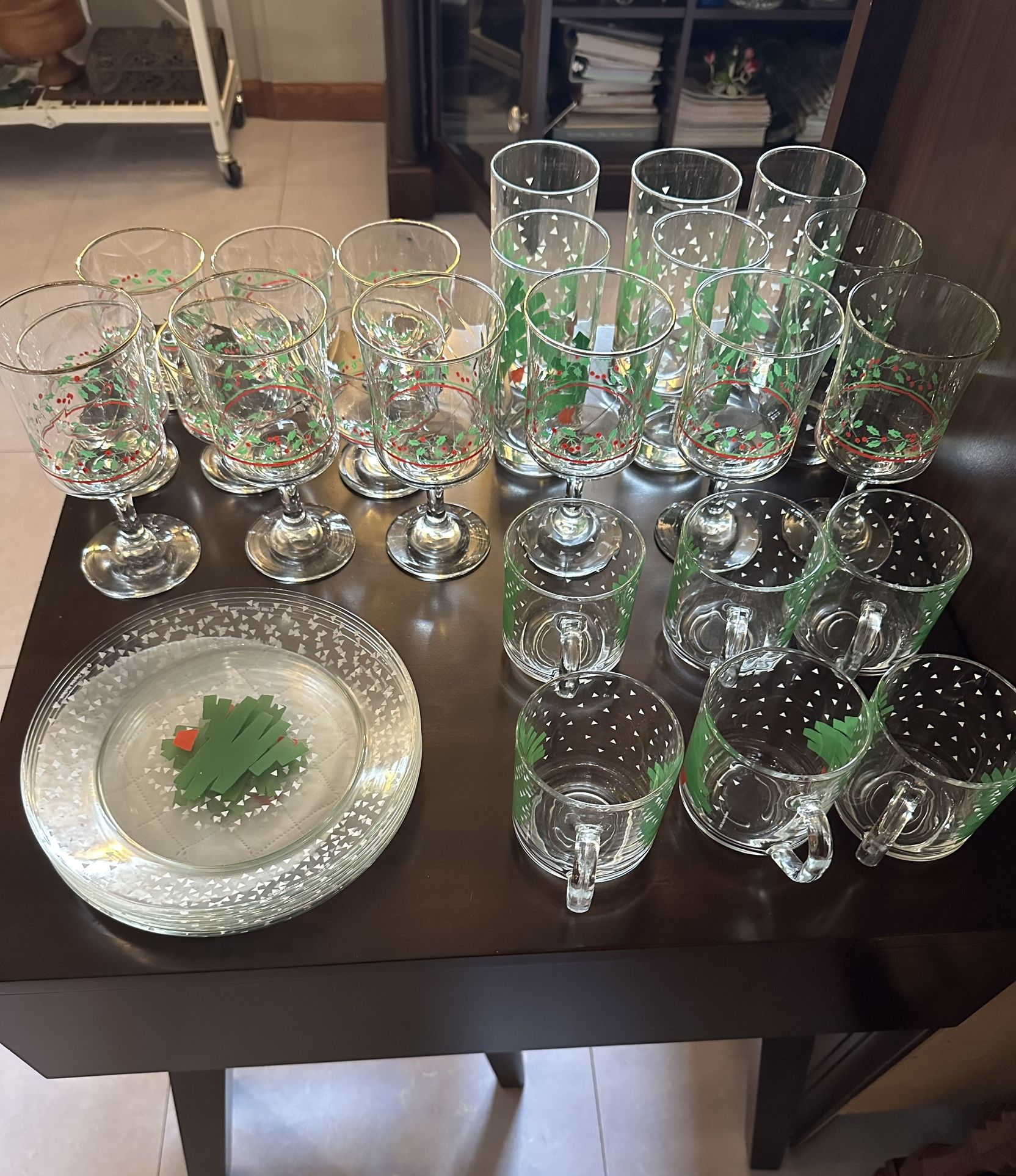 Christmas Tableware Set for Six - photo 2