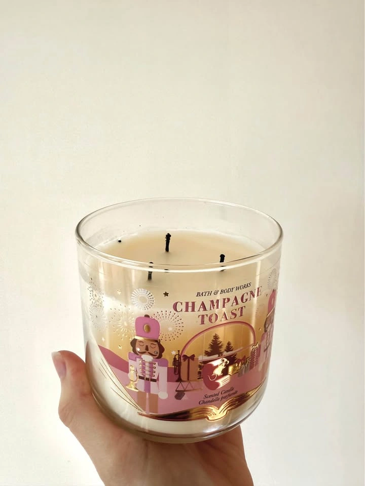 Bath & Body Works 3-Wick Candle - photo 2
