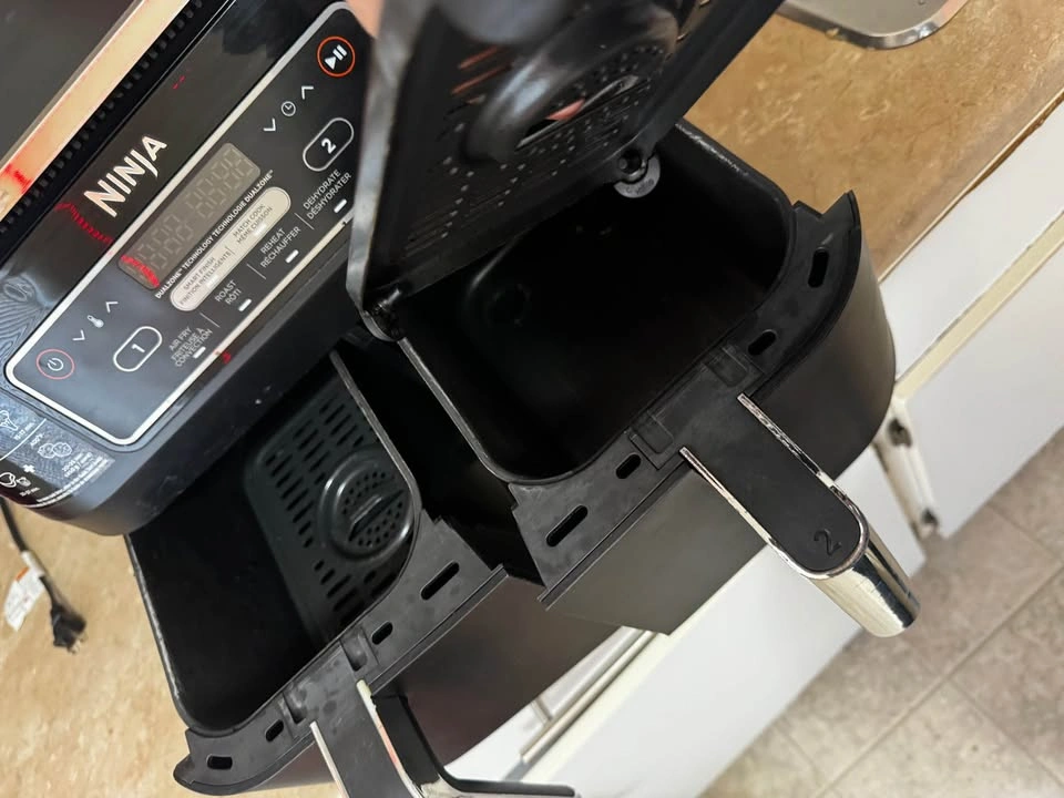 Ninja Air Fryer with DualZone - photo 3