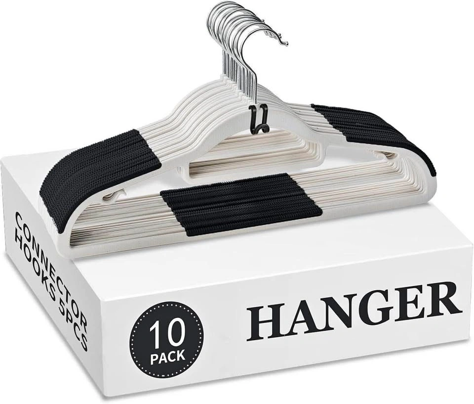 Organizer Set: 10 Plastic Hangers & 5 Hooks