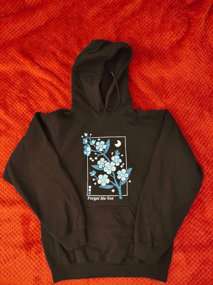 Clothing bundle- Flowers and cats for summer! - photo 3