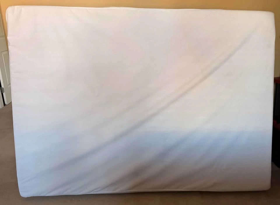 Queen size mattress - photo 2