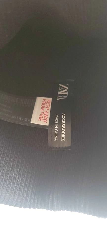 Zara Kids Black Beanie – New (No Tags) - photo 2