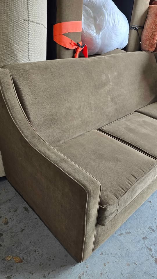 Hidabed/ Sofabed from Hotel - photo 2