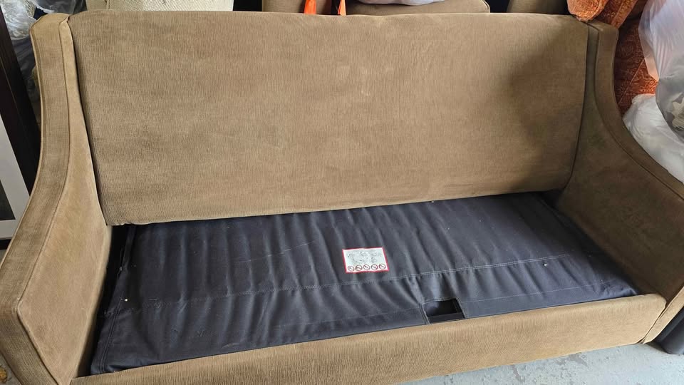 Hidabed/ Sofabed from Hotel - photo 3