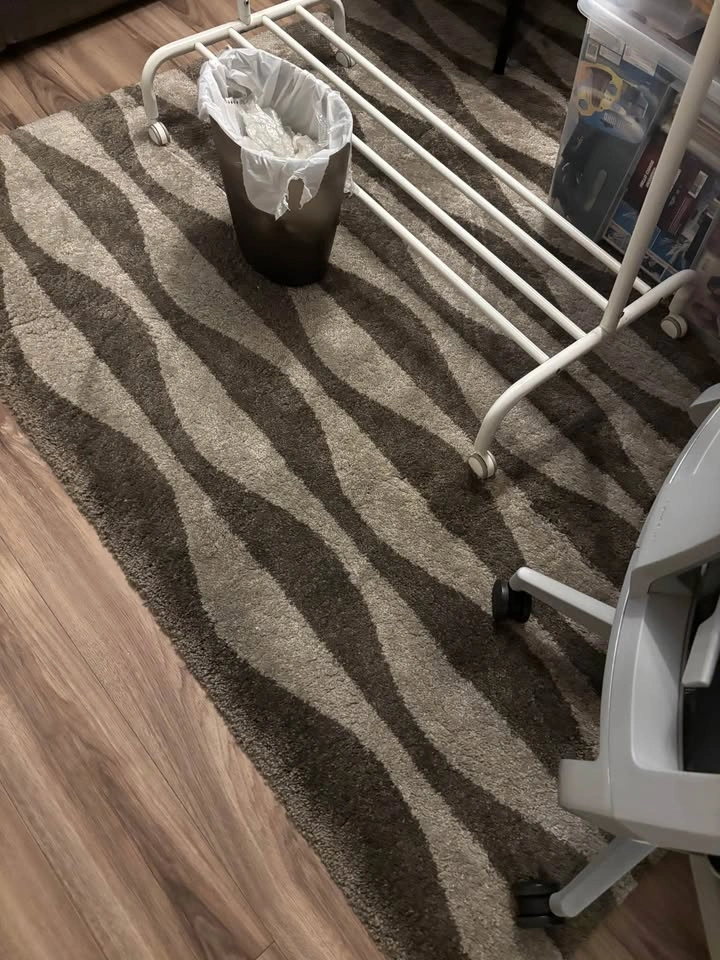 Brown Ikea Rug - photo 3