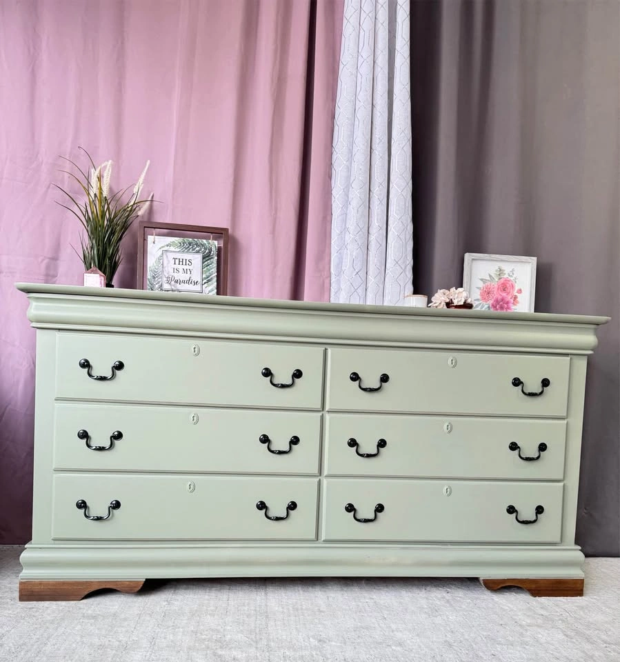 Solid Wood Dresser - Refinished - photo 2