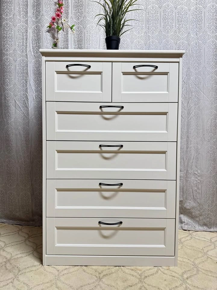 Ikea dresser for sale in excellent condition- like new