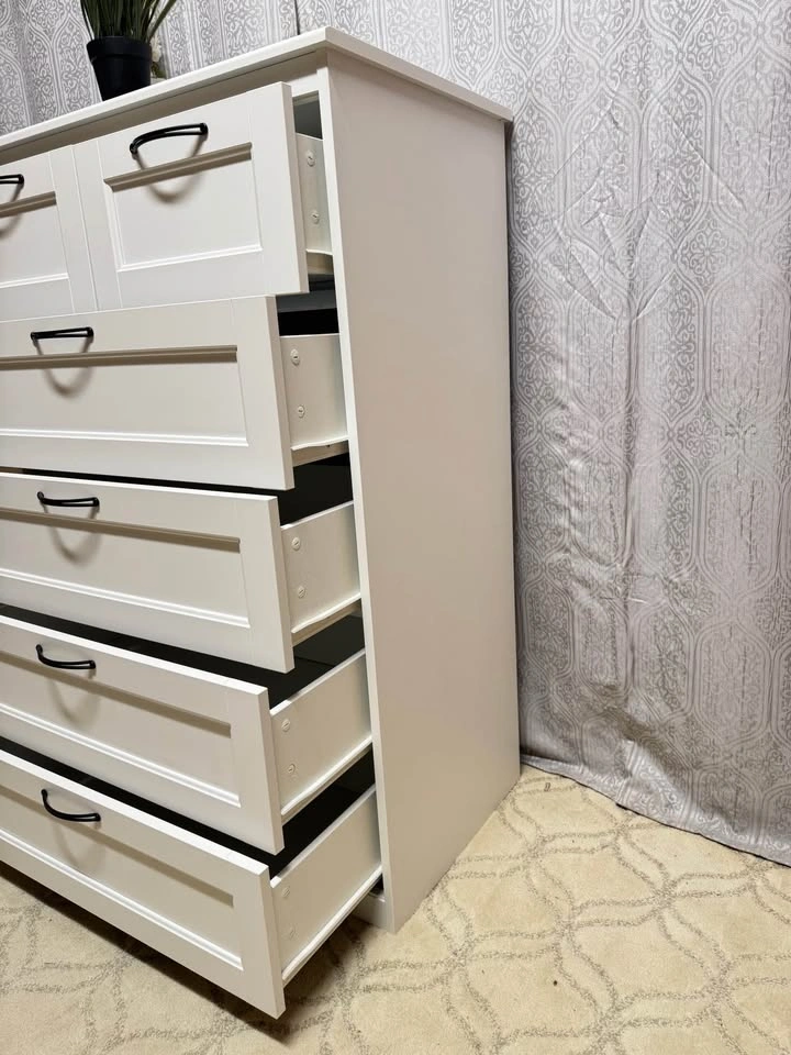 Ikea dresser for sale in excellent condition- like new - photo 3