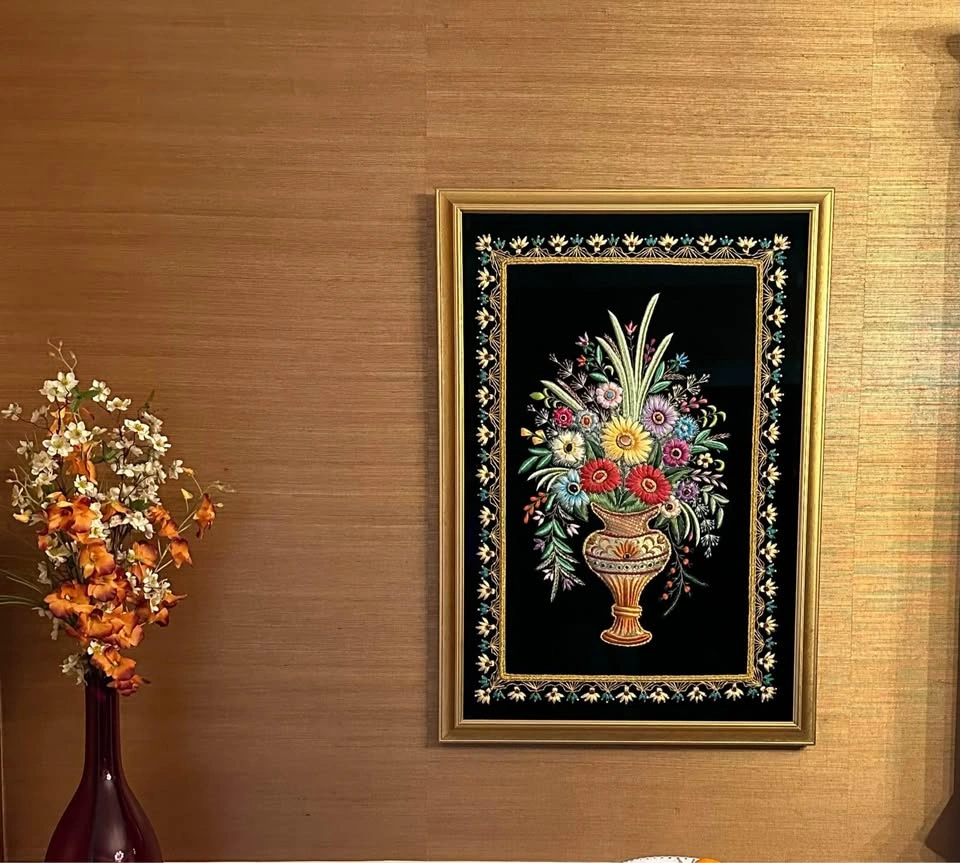 Handcrafted Semiprecious Stones Embroidery Flower Bouquet Framed - photo 2