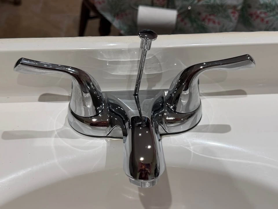 25" Bathroom Vanity - photo 3