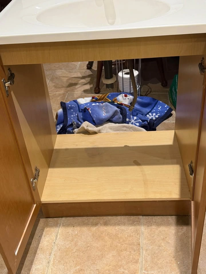 25" Bathroom Vanity - photo 4