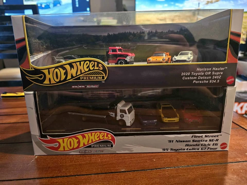 Hotwheels Premium Fleet Street & Horizon Hauler