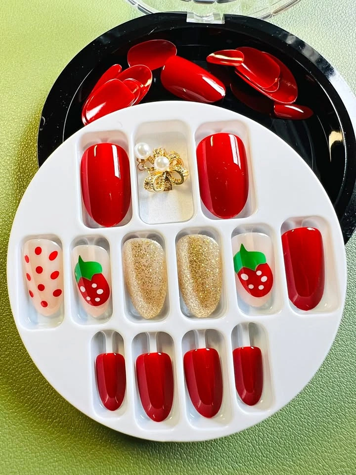 Red Strawberry Glitter Press-On Nails & Ring Set