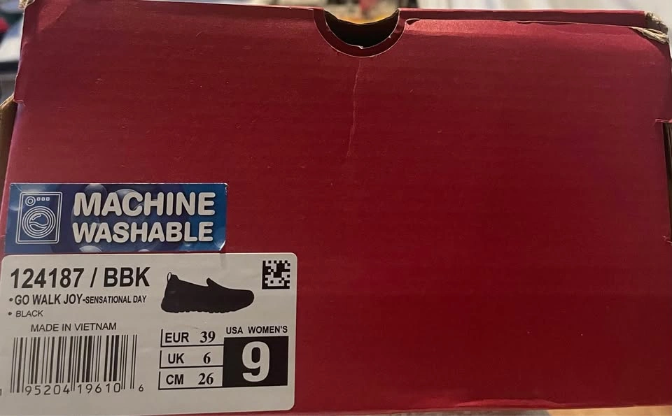 Sketchers GO WALK Shoes - photo 2