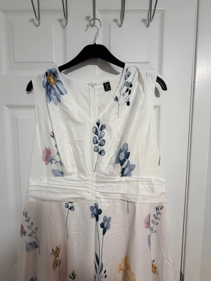 Shein Curve Floral Maxi Dress Size 3XL - photo 4