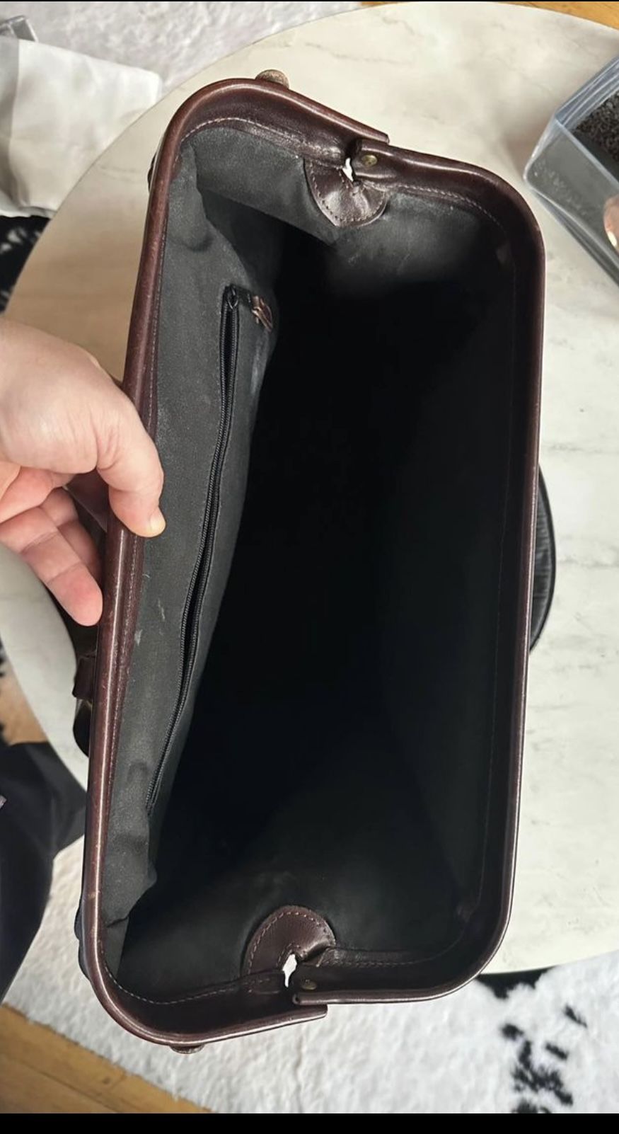 Vintage Leather Doctor Duffle - photo 4