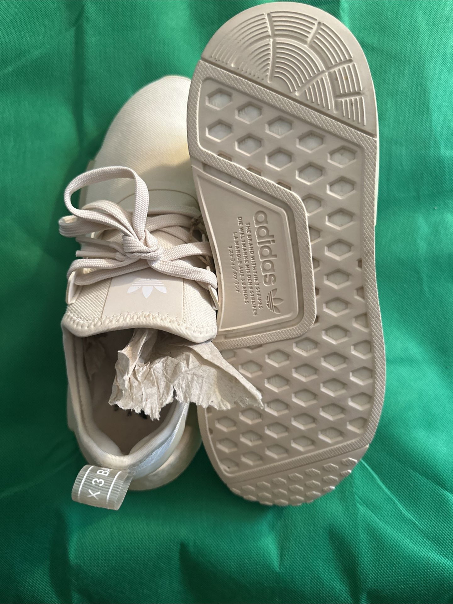 Adidas Women’s NMD_R1 Size 8.5 Wonder White |HQ4248| - photo 5