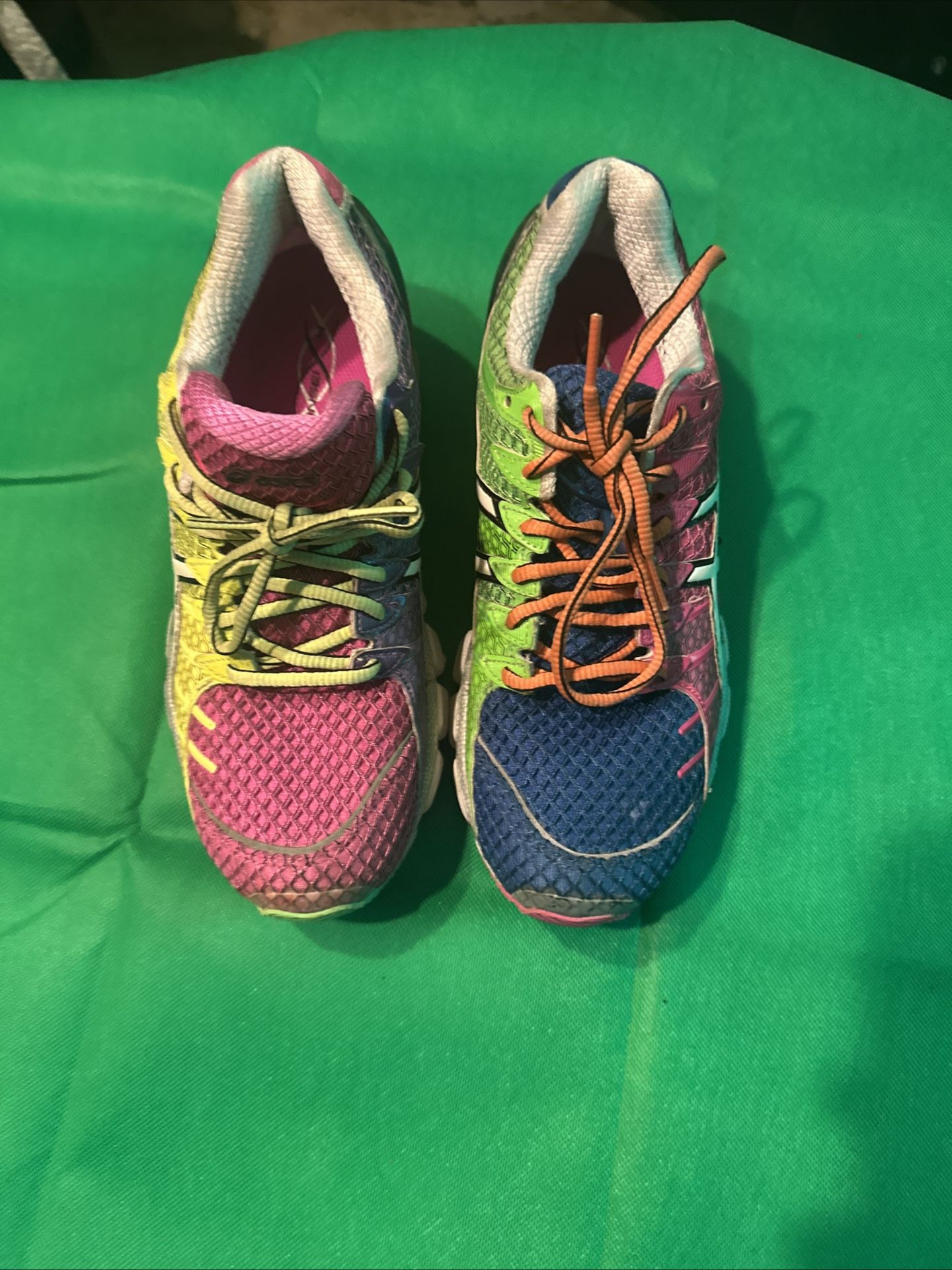 Asics Women's Gel Kinsei 4, Size 7.5, Neon Multicolor