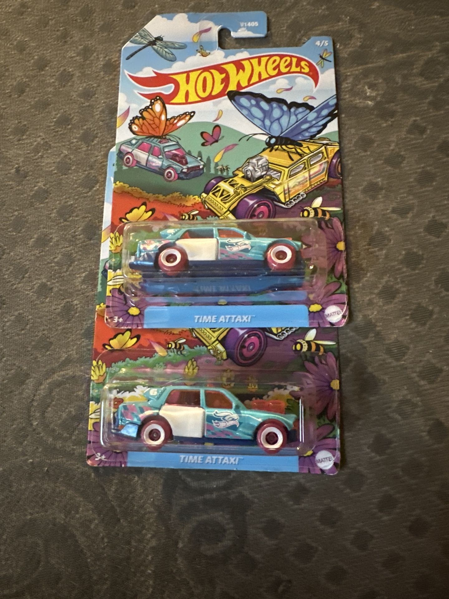 Hot Wheels Time Attaxi Die-Cast Car - photo 3