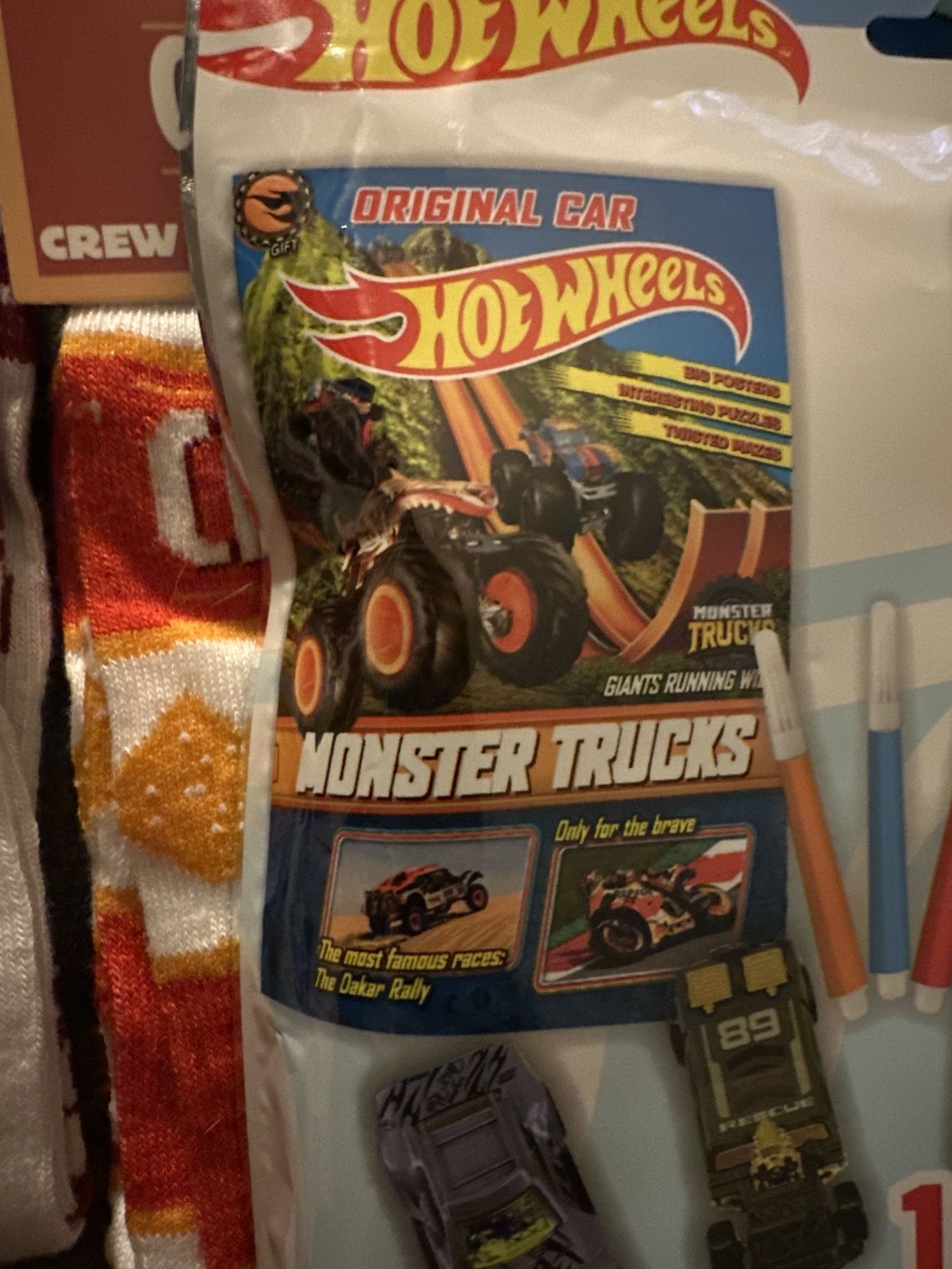Hot Wheels Toy & Activity Set - New! - photo 3