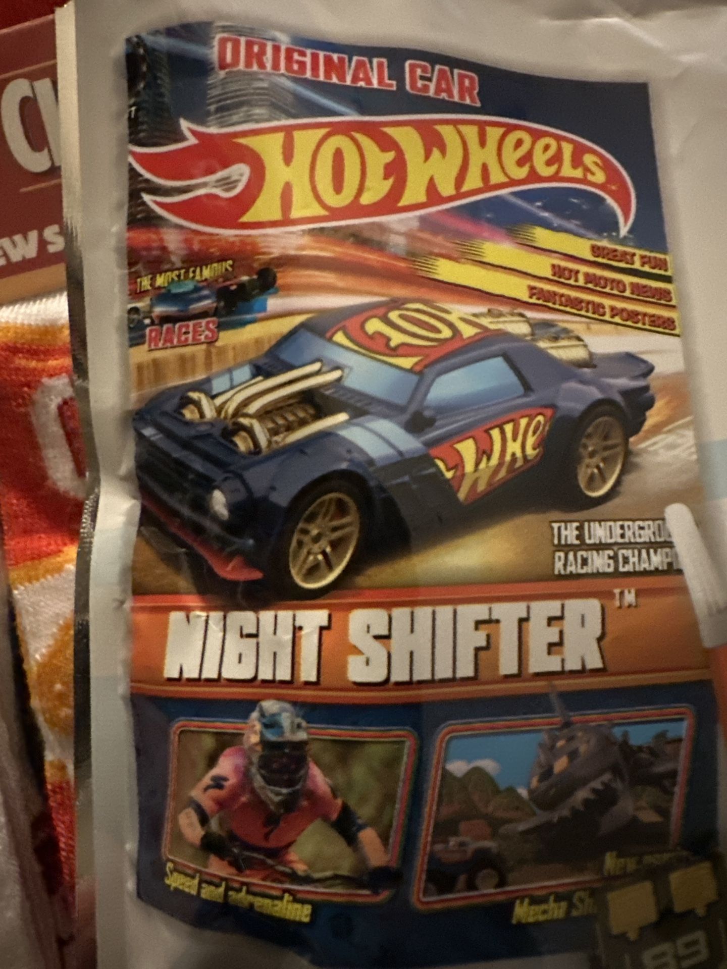 Hot Wheels Toy & Activity Set - New! - photo 3