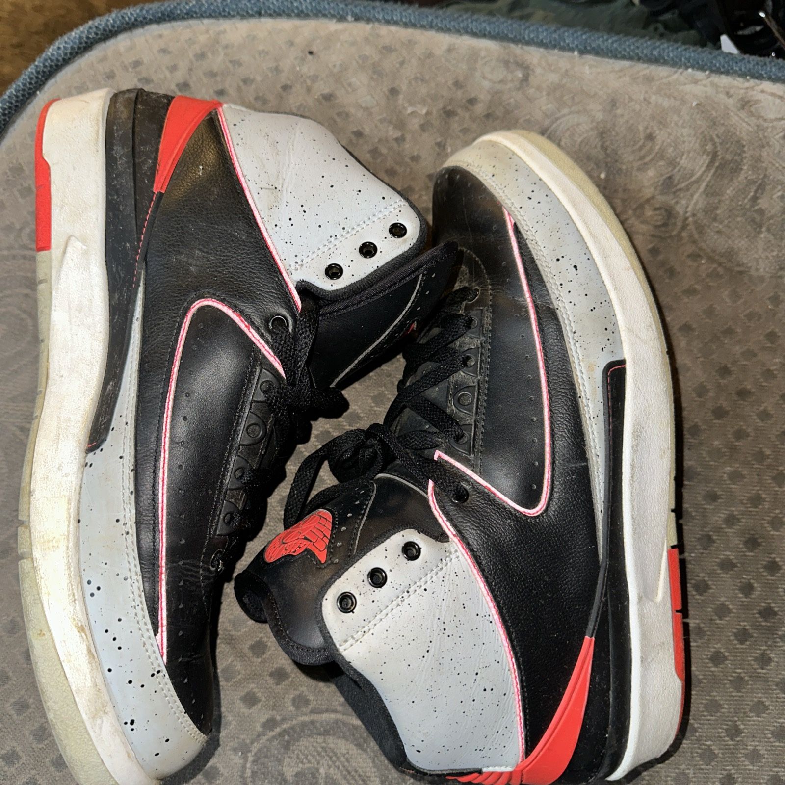 Nike Air Jordan 2 II Retro Infrared 23 Black Size 11 Sneakers