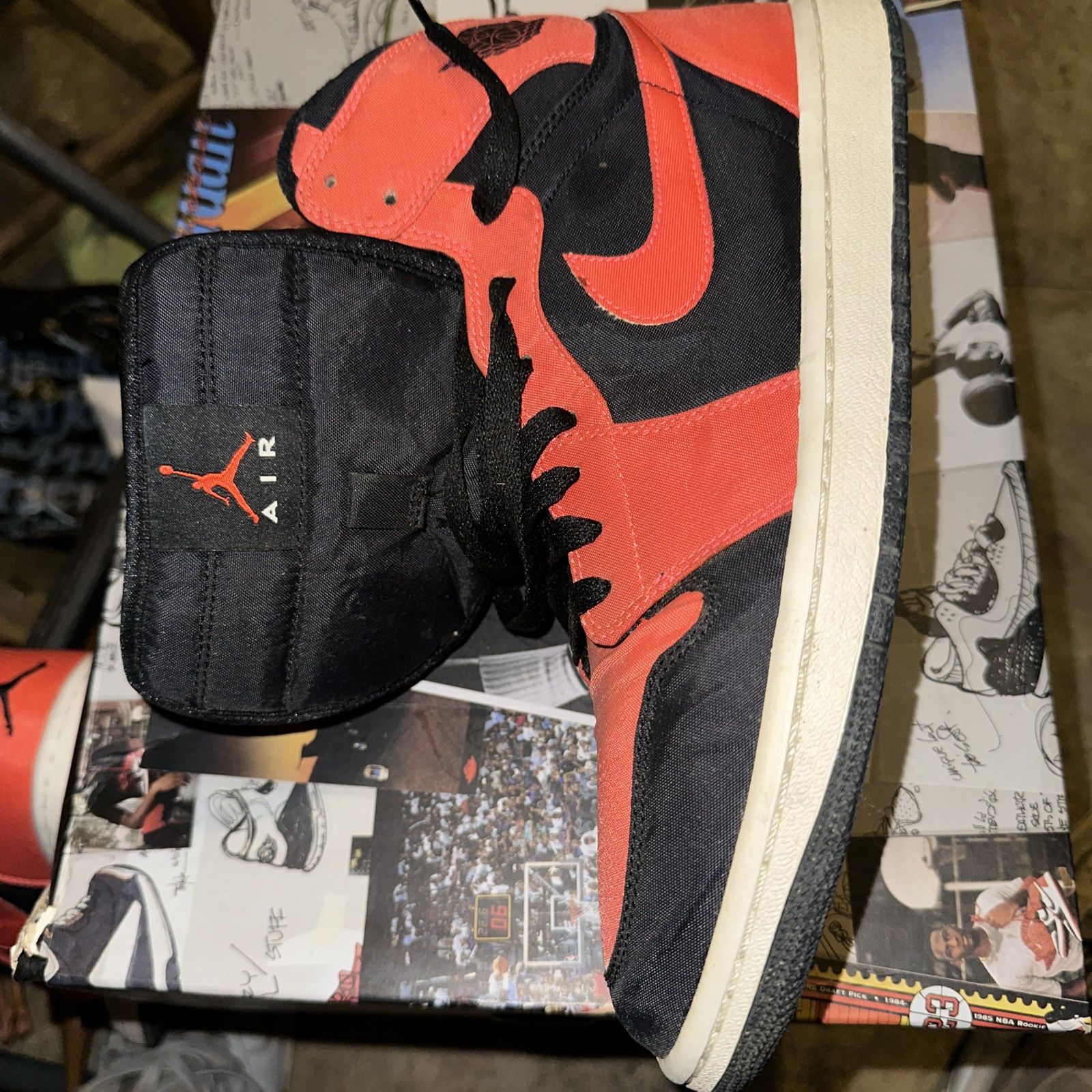 Size 11.5 - Air Jordan 1 Retro High Max Orange Preowned - photo 3