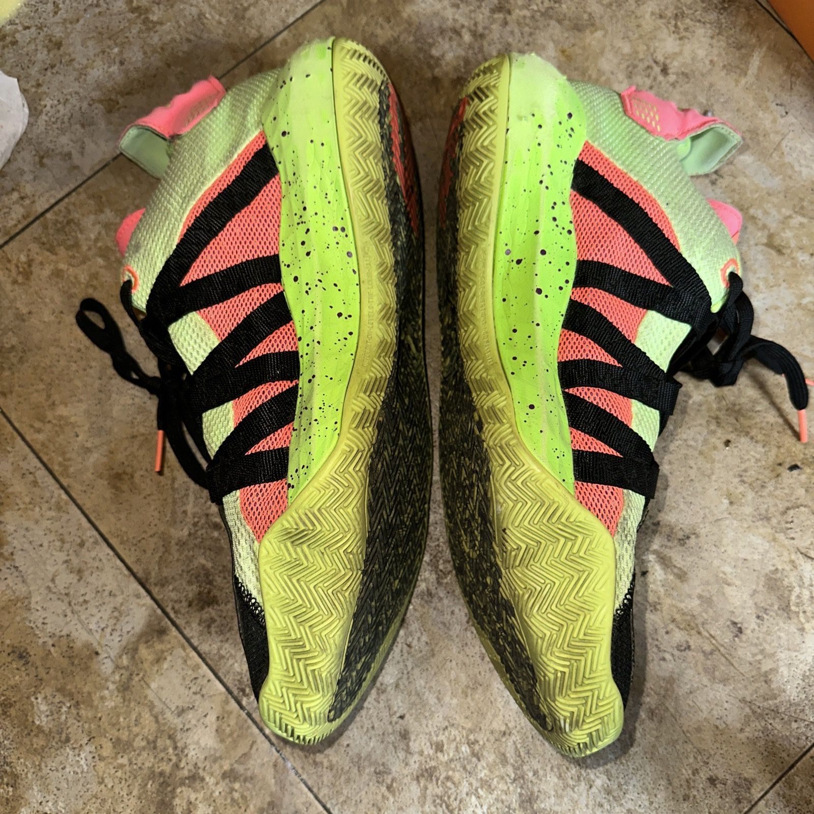 Used Sneakers Adidas Size 9.5 - photo 2