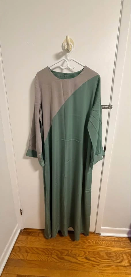 Sage Green Abaya Dress - Size XL - photo 3
