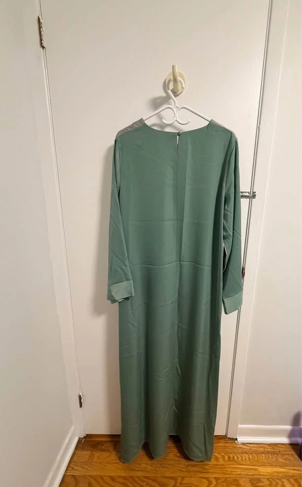 Sage Green Abaya Dress - Size XL - photo 4