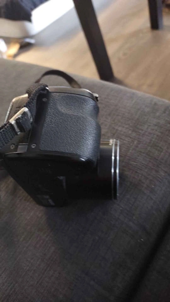 Fujifilm FinePix 12MP 15x Zoom Camera - photo 5