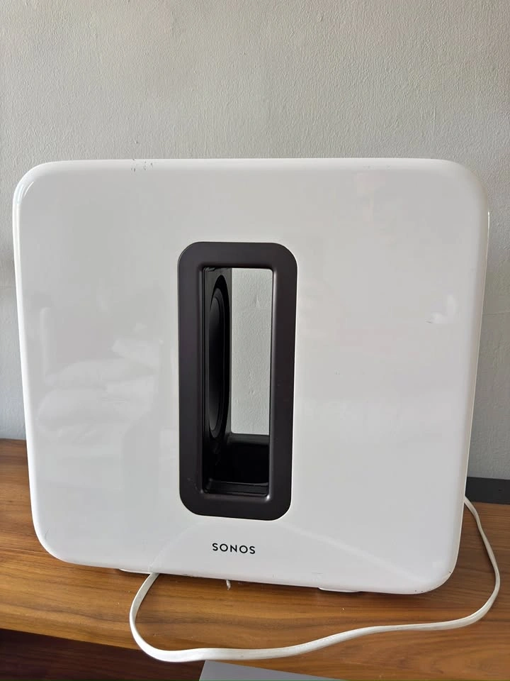 Sonos Sub 2 Wireless Subwoofer - Deep Bass for Home Audio