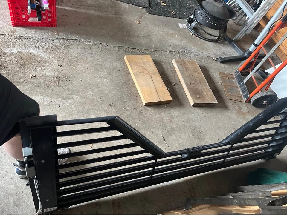 Custom Flow 5th Wheel Tailgate - photo 4