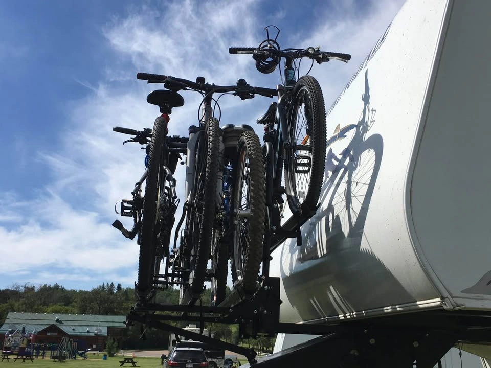ARVIKA Bike Rack with 5th Wheel Attachment - photo 3
