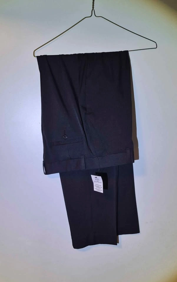 Calvin Klein 2pcs Suit (Youth 16) - Brand New - photo 2