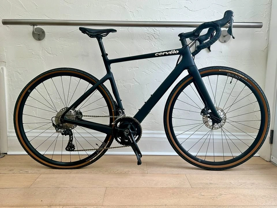 SOLD - Cervélo Áspero 54cm Gravel Bike - GRX, Hunt Wheels