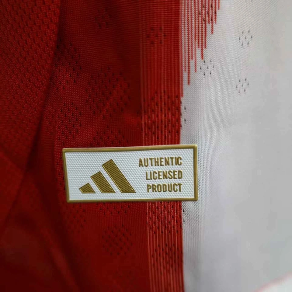 Bayern Munich 25/26 Home Jersey - photo 5