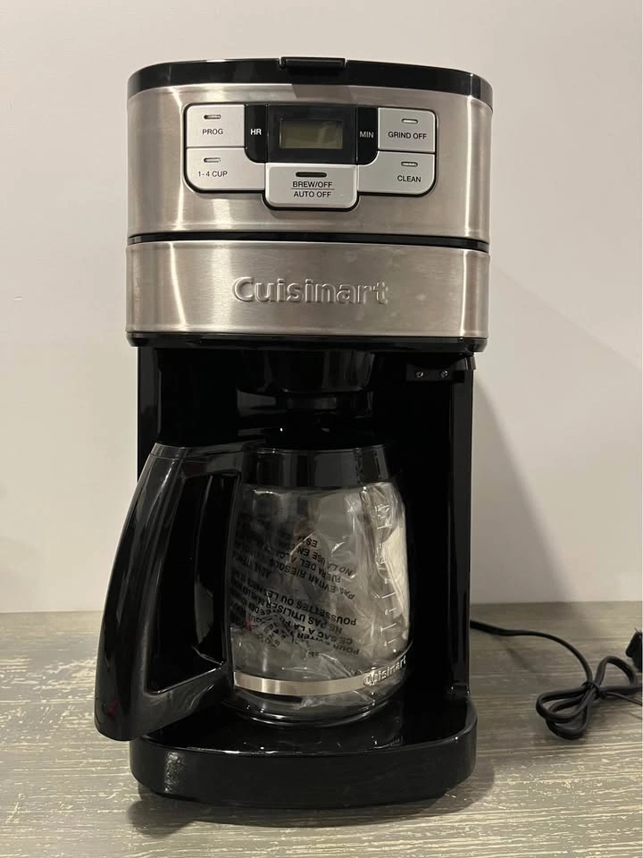 Cuisinart Grind and Brew 12-Cup Coffeemaker - photo 3