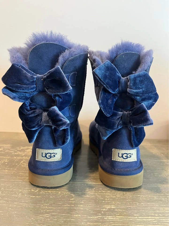 UGG BAILEY BOW II VELVET RIBBON SKY BLUE BOOTS Size 7 - photo 2