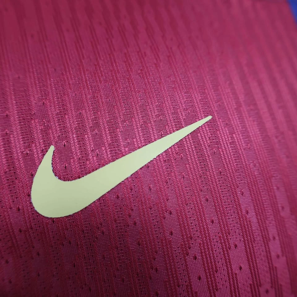 Barcelona 24/25 Season Jersey - photo 4