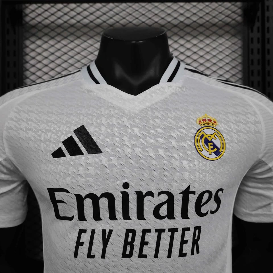Real Madrid 24/25 Season Jersey - photo 2