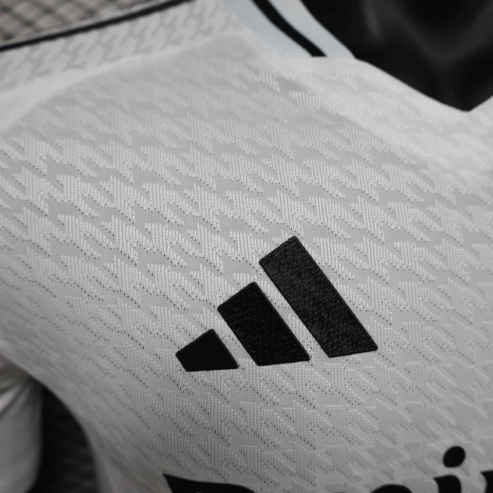 Real Madrid 24/25 Season Jersey - photo 4