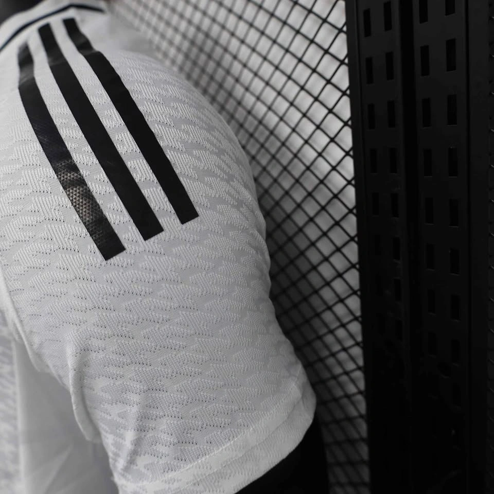 Real Madrid 24/25 Season Jersey - photo 5
