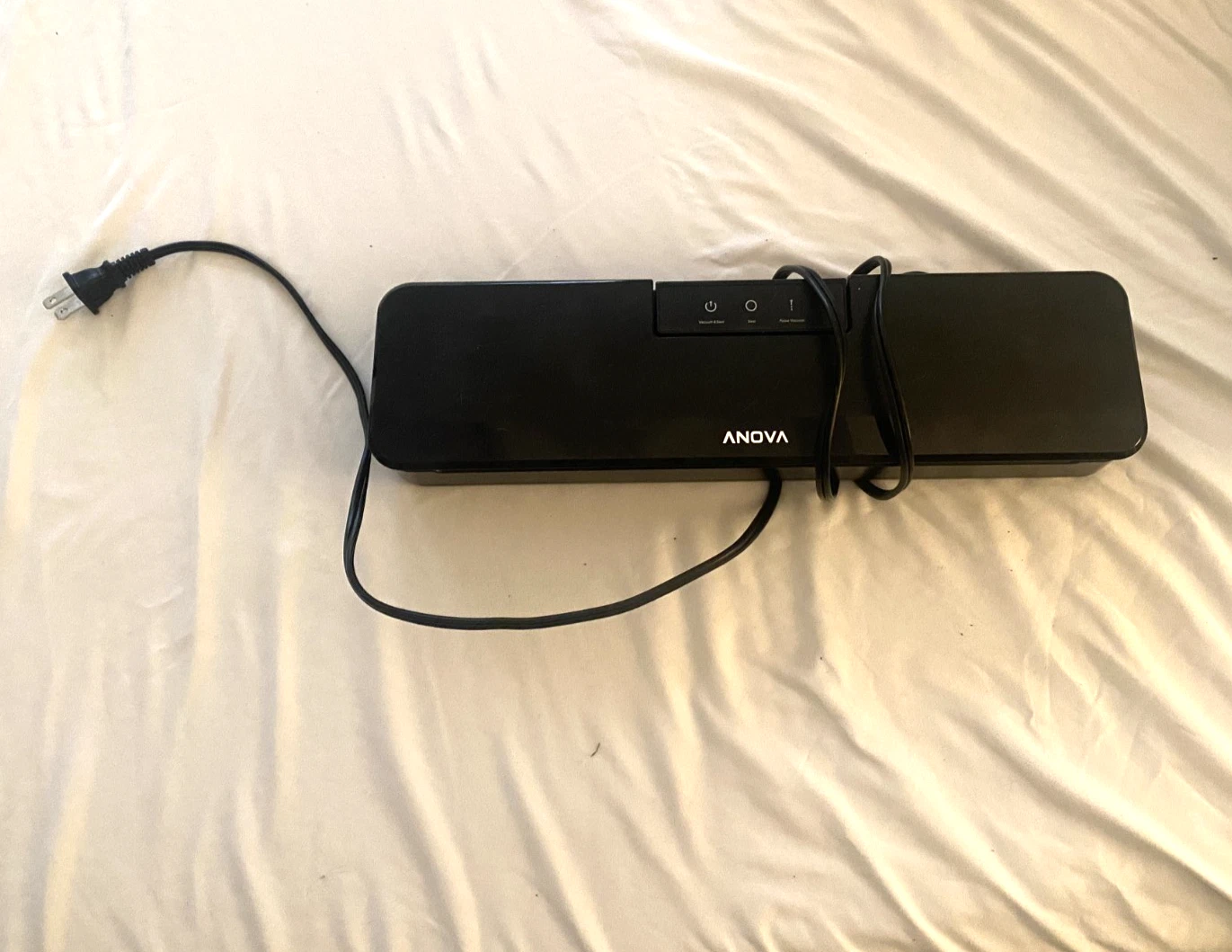Anova ANVS01 Precision Vacuum Sealer - Black. Excellent Conditio