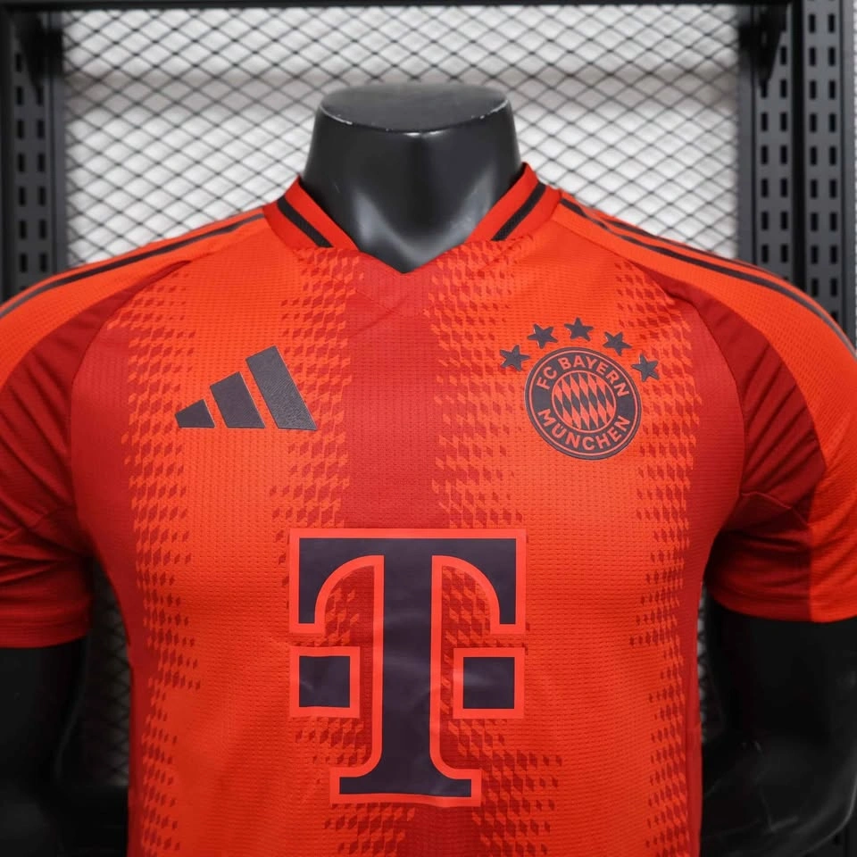 Bayern Munich 24/25 Season Jersey - photo 2