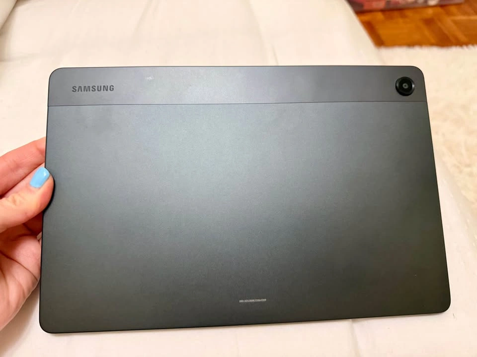 Samsung Galaxy Tab A9+ 5G - Like New (with extras for free) - photo 4